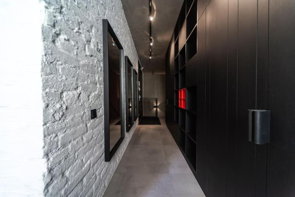 3 Storey Apartment With A Character And A Terrace Riga Ngoại thất bức ảnh