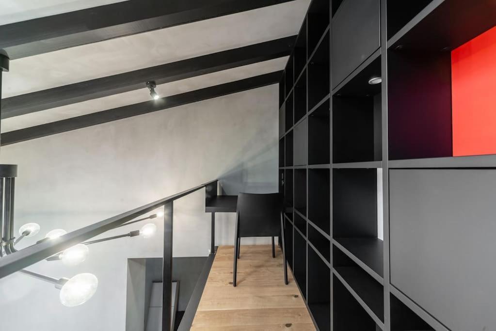 3 Storey Apartment With A Character And A Terrace Riga Ngoại thất bức ảnh